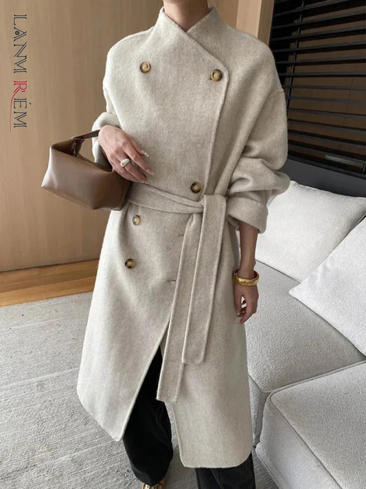 [LANMREM] Elegant Belt Gathered Wool Coat For Women Stand Neck Double Breasted High End Long Outwear 2024 Winter New 26C595