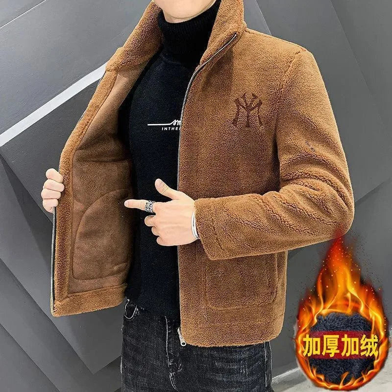 2024Fashionable autumn and winter new lamb wool jacket men's stand up collar trend with thick wool men's cotton jacket