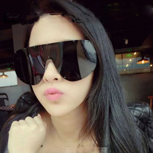 2024 Brand Designer Polarized Big Frame Sunglasses for Women Oversize Shades Eyewear Metal Rivets Decorative Ladies Sun Glasses