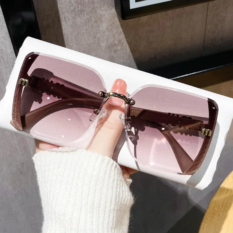 2024 New Fashion Square Sunglasses Women High Quality Oversized Rimless Sun Glasses Ladies Luxury Eyewears Oculos De Sol UV400