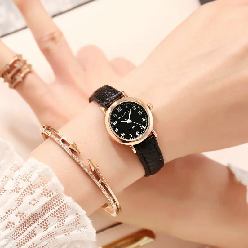 Exquisite Little Ladies Dress Watch Retro Leather Female Clock Brand Ladies Fashion Mini Design Watch Clock Watch Women