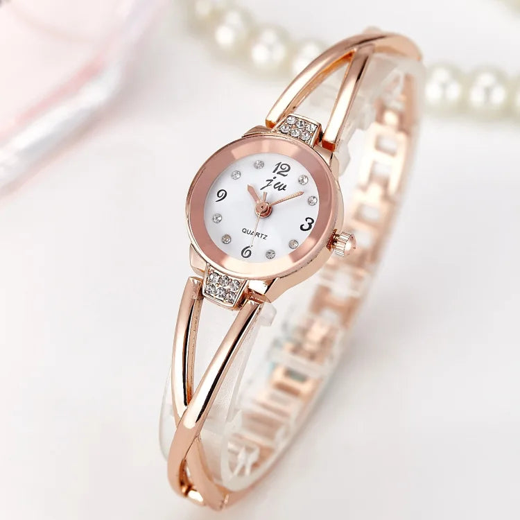 New Trendy Women Bracelet Watch Mujer Relojes Small Dial Quartz Leisure Popular Wristwatch Hour Female Elegant Watches