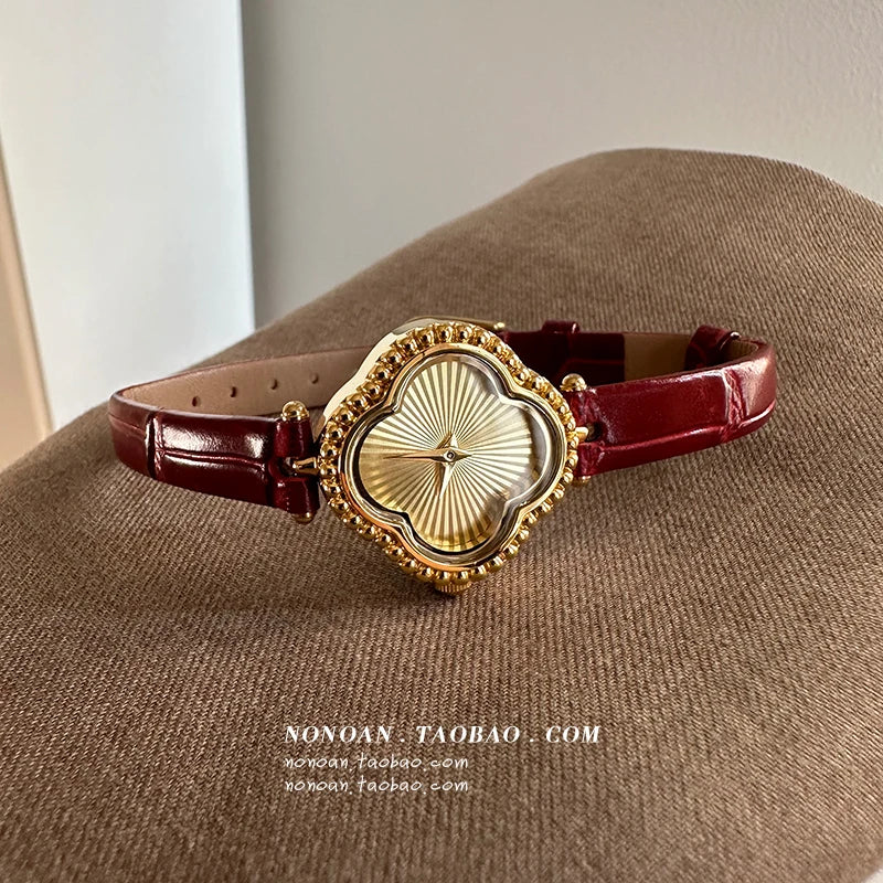 Watch for Women Vintage Niche Four-leaf Clover Belt Wristwatch Exquisite Gift for Girls Fashion Luxury Medieval Style