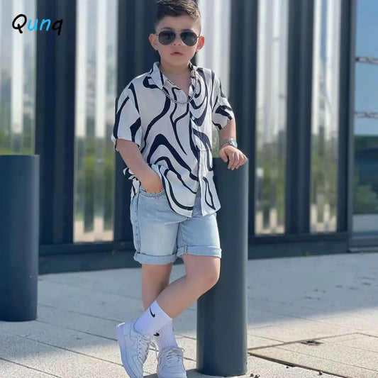 Qunq 2023 Summer INS New Boys Fashion Turn-down Collar Single Breasted Hip-hop Striped Print Shirt Casual Kids Clothes Age 3T-8T