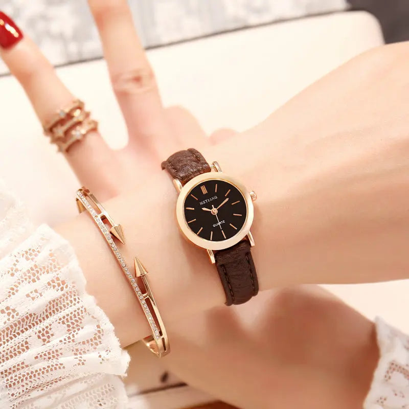 Exquisite Little Ladies Dress Watch Retro Leather Female Clock Brand Ladies Fashion Mini Design Watch Clock Watch Women