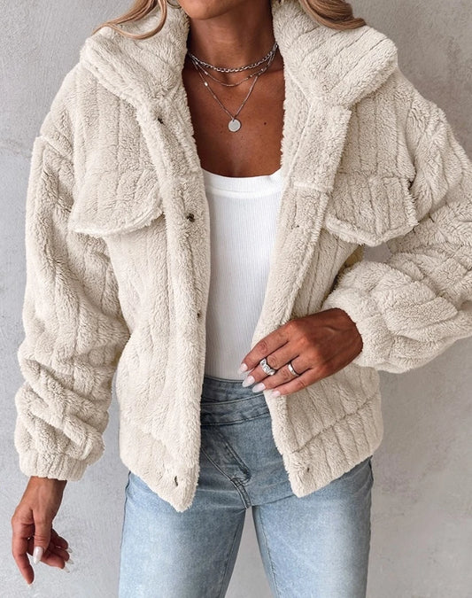 Woman Fashion Teddy Jacket New Winter Women's Thicken Casual Long Sleeves Turn-Down Collar Buttoned Coats Temperament Commuting